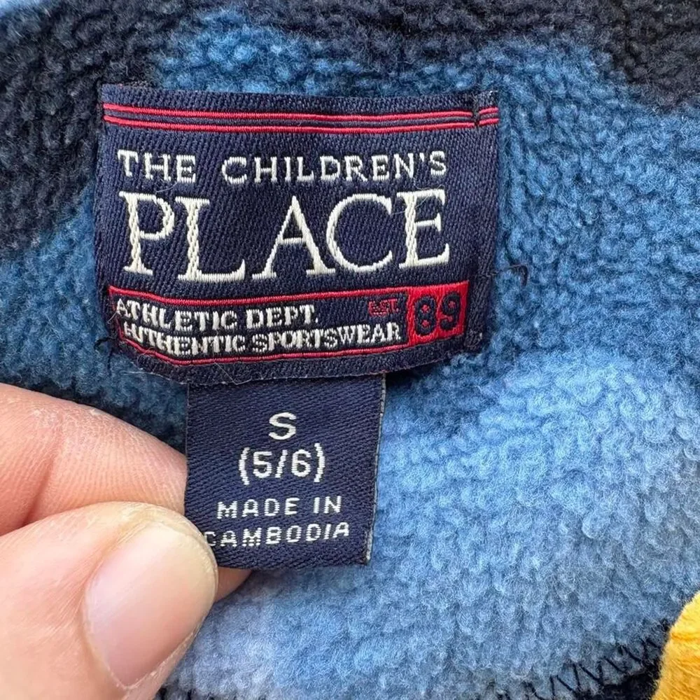 Vintage Y2K The Children’s Place Camo Fleece Pullover – Kids S 5/6